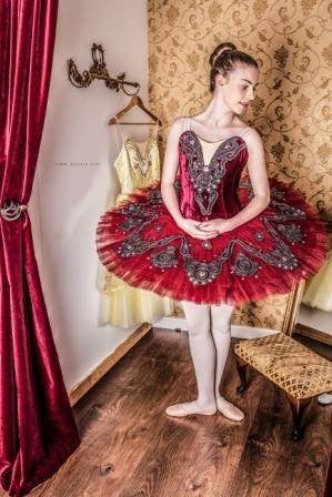 ADULT TUTUS