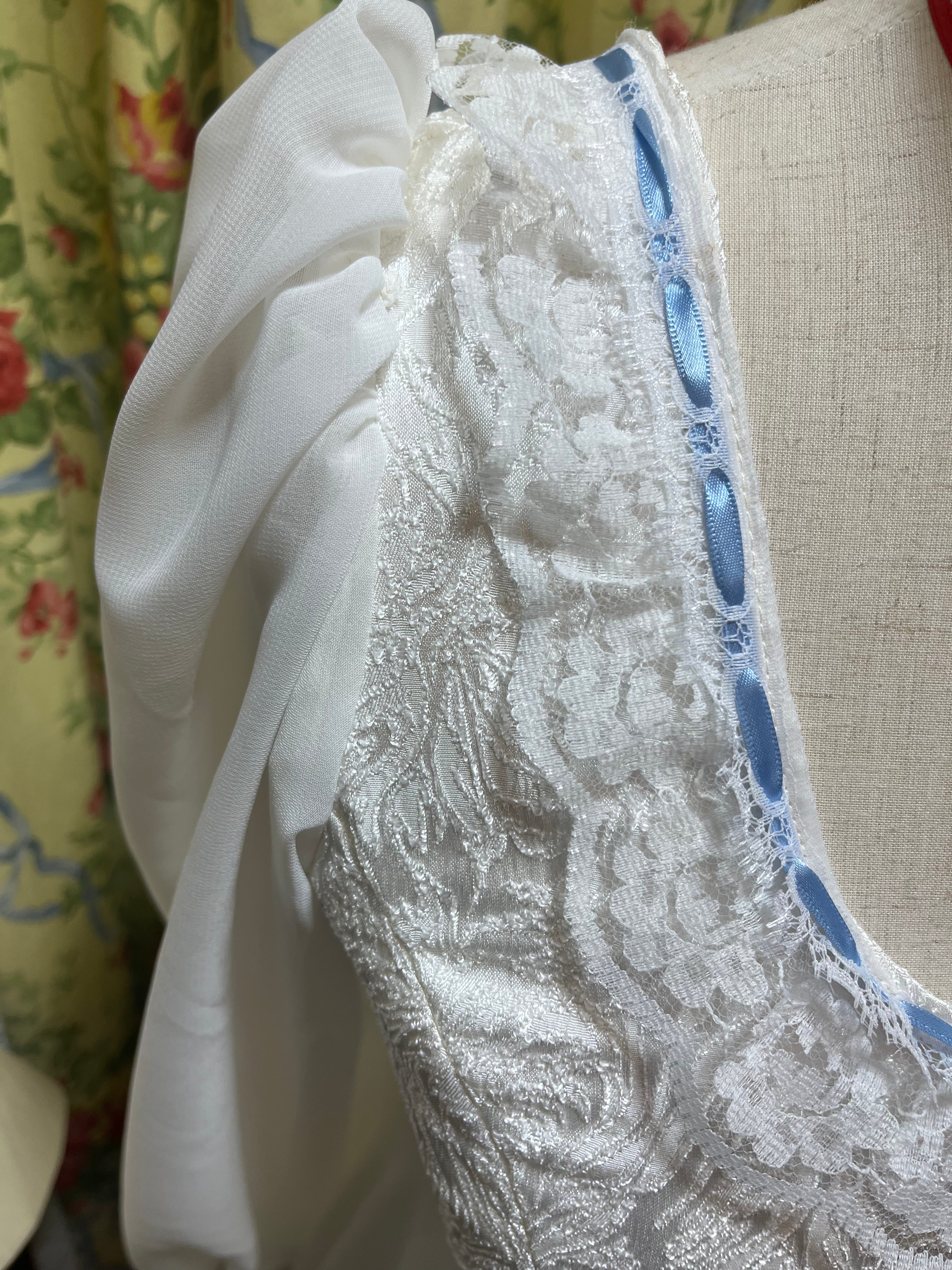 Clara Nightdress - Hire only