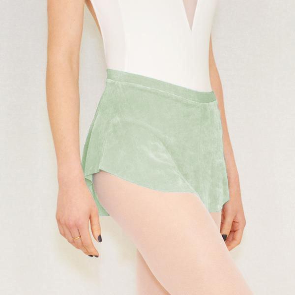 Bullet Pointe Skirt