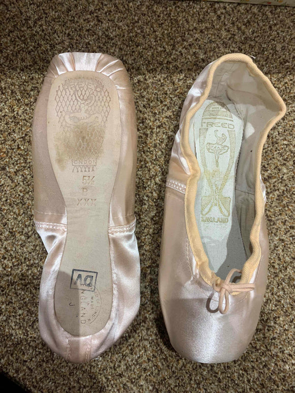 Freed Classic Pointe shoes 5.5 XXX 'B' Maker