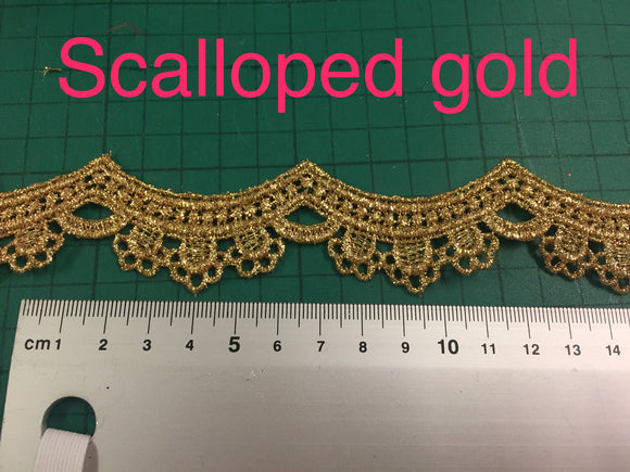 Scalloped gold trim